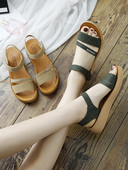 Novi model ljetnih ženskih sandala na čičak