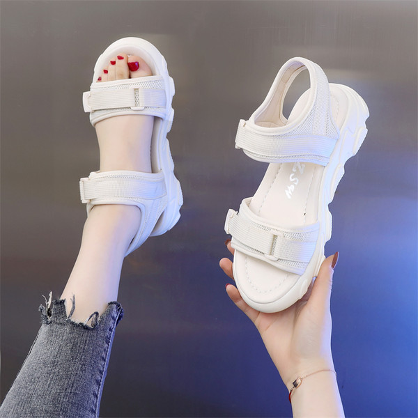 Sportske i ležerne tekstilne sandale na čičak