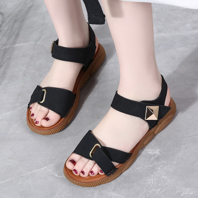 Ženske sandale na čičak