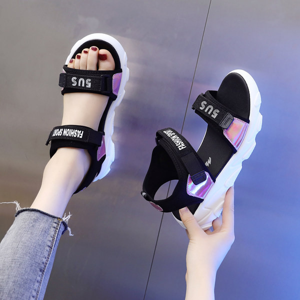 Musta kareda tallaga vabaaja sandaalid