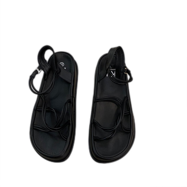 Novi model ženskih sandala sa ukrštenim remenčićima - crne i smeđe