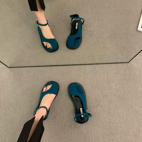 Ležerne ženske sandale s ravnim đonom