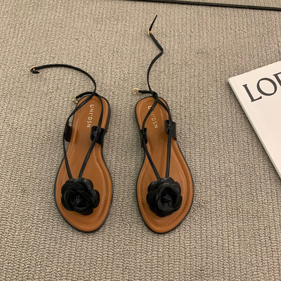 Casual γυναικεία σανδάλια από οικολογικό δέρμα - μαύρο και καφέ χρώμα