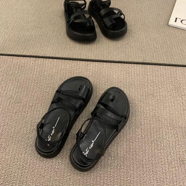 Ženske kožne sandale između prstiju s ravnim potplatom