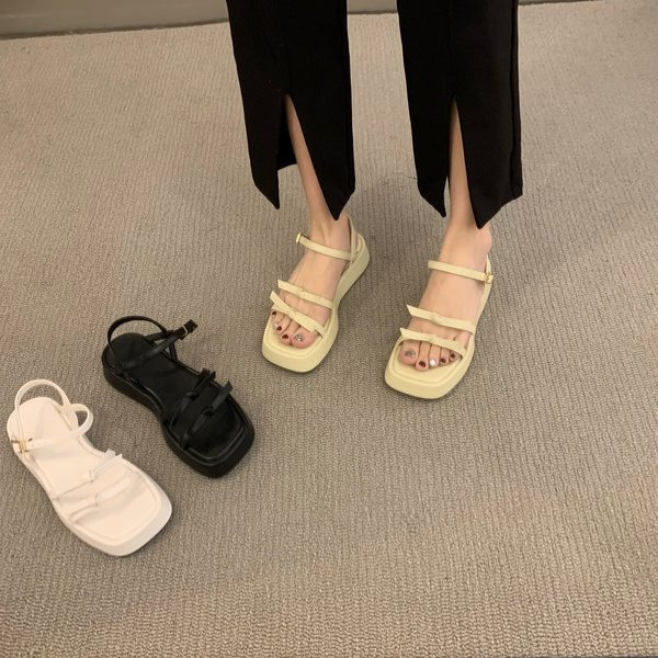 Ležerne ženske sandale od umjetne kože sa tankim remenčićima