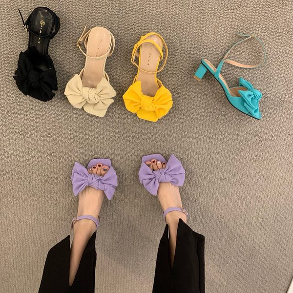 Moderne ženske sandale sa trakom - više boja