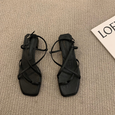 Novi model ženskih sandala od eko kože u tri boje