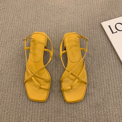 Novi model ženskih sandala od eko kože u tri boje