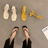 Ženske sandale s tankim remenčićima kroz prste