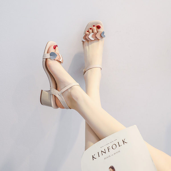 Ljetne ležerne sandale s niskom debelom petom