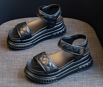Casual πέδιλα με βελκρό και σόλα 7 cm