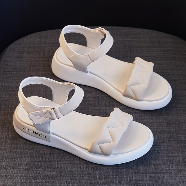 Ženske kožne sandale sa ravnim đonom u dvije boje