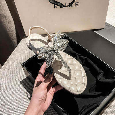 Naiste vabaaja paeltega sandaalid