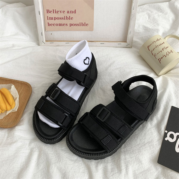 Spordi- ja vabaaja sandaalid tekstiilist rihmadega