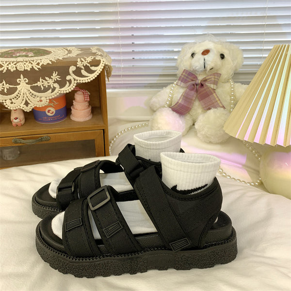 Ženske čiste sandale s čičak kopčanjem i ravnim potplatom