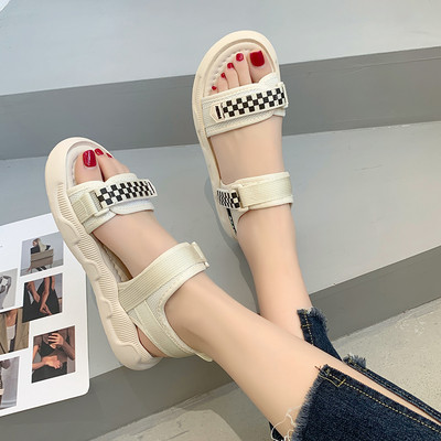 Ležerne sandale s čičkom i ravnim potplatom