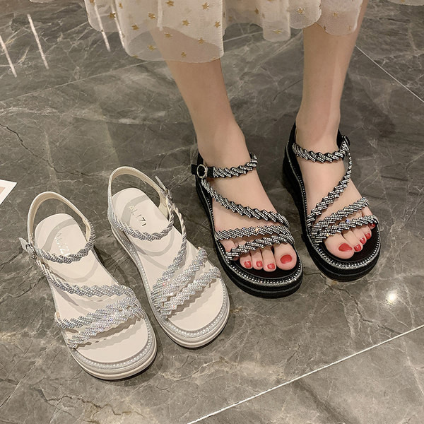 Ženske sandale s visokom platformom 5,5 cm i metalnim kopčanjem