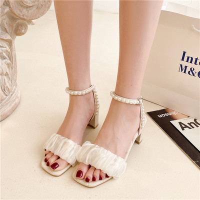 Moderne ženske sandale sa perlama - tri boje