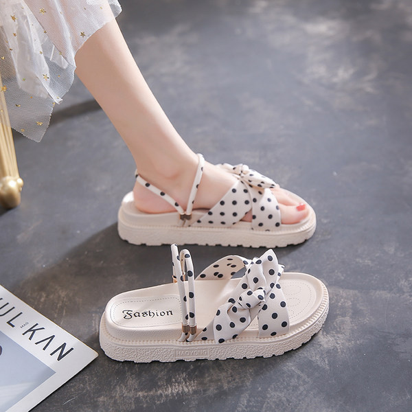 Ženske sandale na točkice s trakom