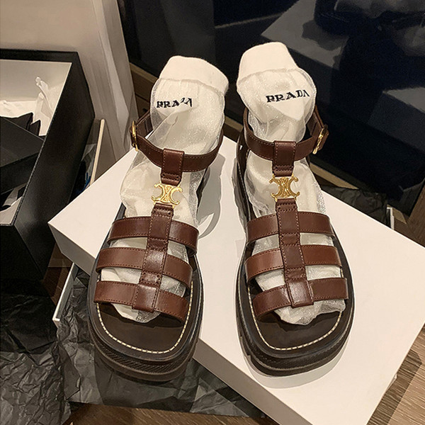 Ležerne ženske sandale s remenom od umjetne kože