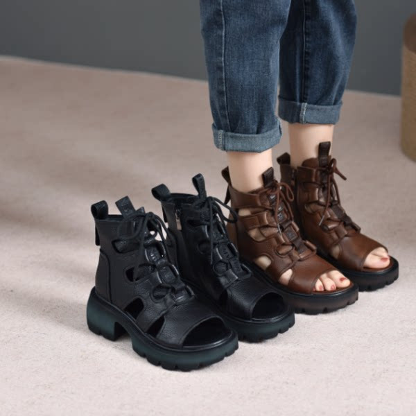 Ženske sandale s grubim potplatom i vezicama