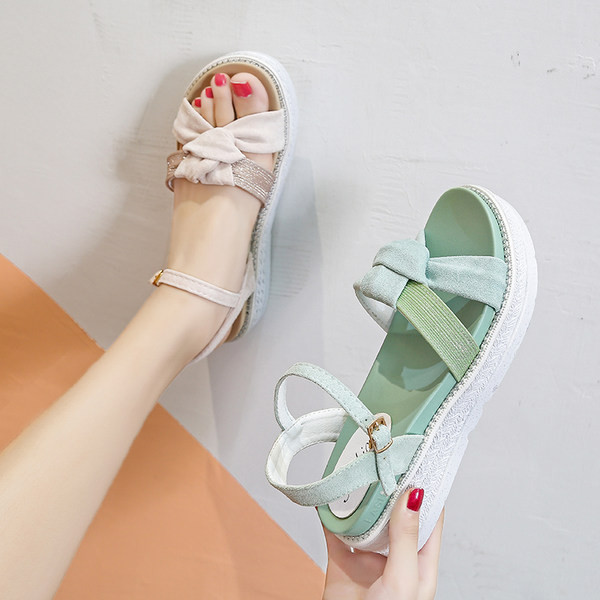 Casual ženske sandale novi model s platformom