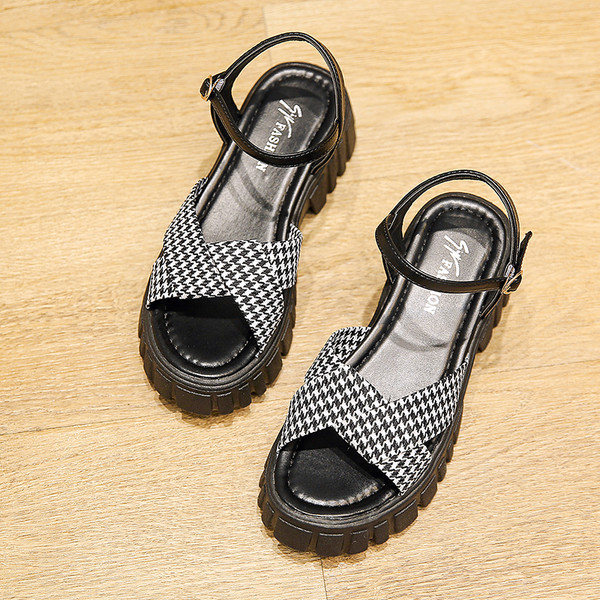 Ženske sandale sa platformom od 6 cm