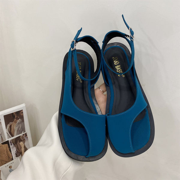 Öko-seemisnahast valmistatud pahkluu rihmadega naiste sandaalid