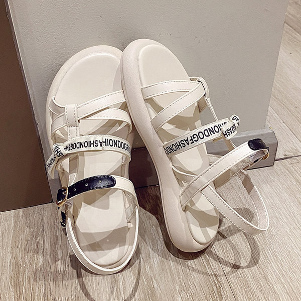 Casual γυναικεία σανδάλια με λουράκια από έκο δέρμα