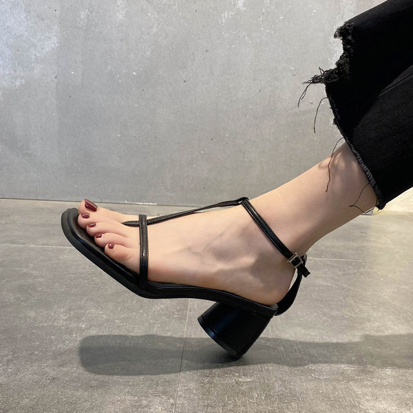 Naiste moodsad kandilised sandaalid kõrge kontsaga 5 cm