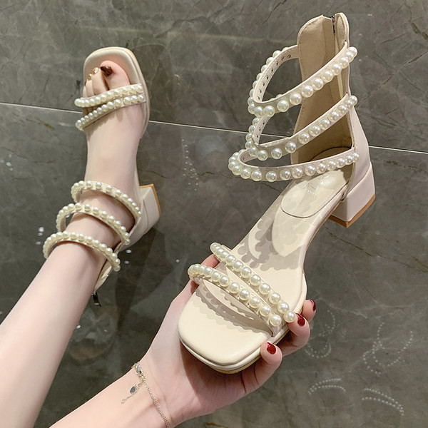 Elegantne ženske sandale s visokom petom 3,5 cm i bisernim ukrasom