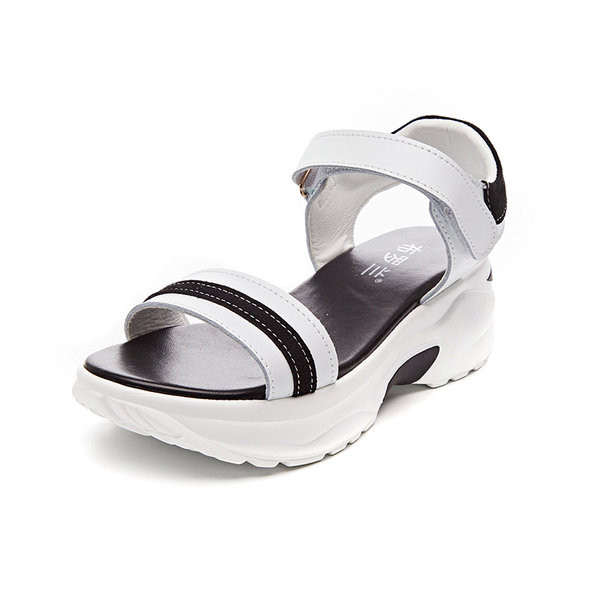 Ženske sandale s platformom i grubim potplatom