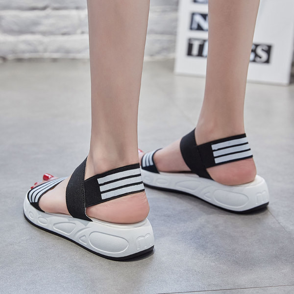 Ležerne ženske sandale s ravnim đonom