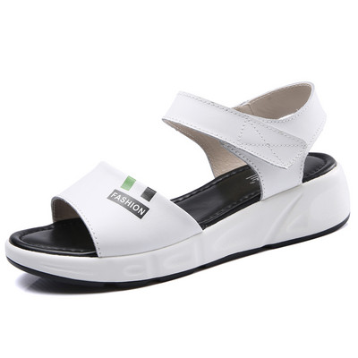 Uus mudel naiste sandaalide tavaline mudel nahast rihmadega