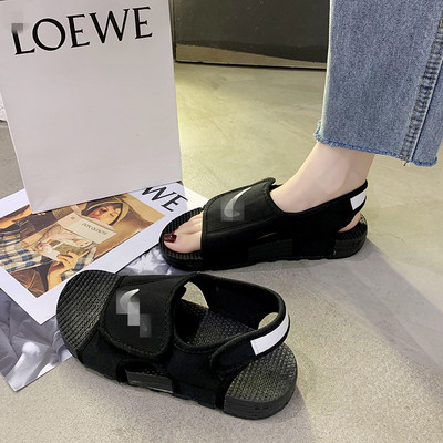 Ljetne sandale od brušene kože s čičkom