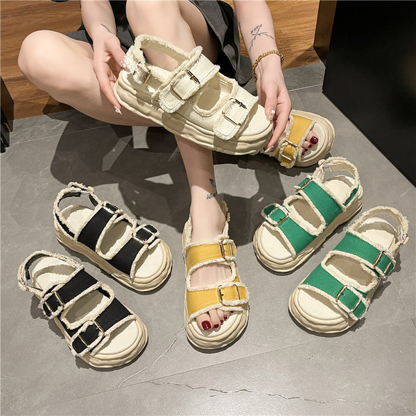 Uus mudel pandlaga naiste riidest sandaalid