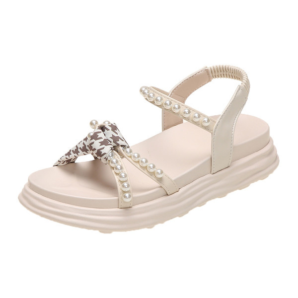 Lameda talla ja pärlitega kaunistusega naiste sandaalid