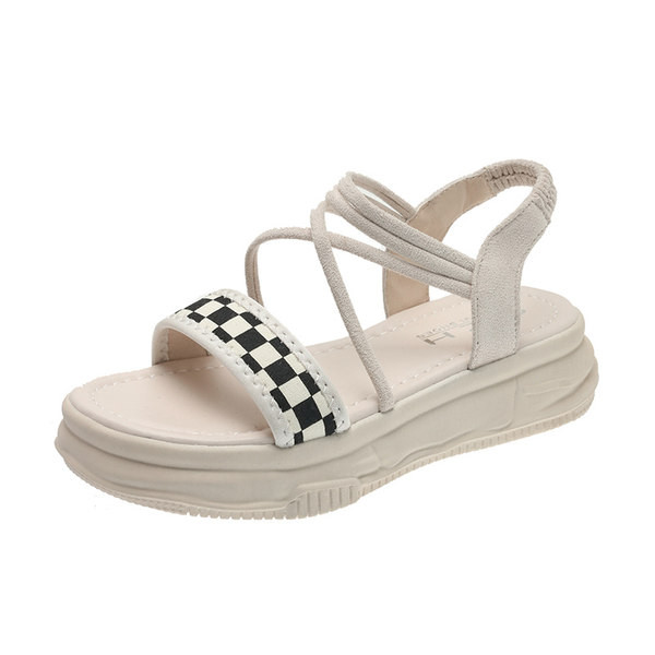 Naiste kaasaegsed sandaalid kõrge platvormiga 5 cm ja paelad