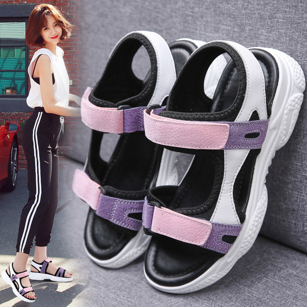 Laigudega naiste sandaalid