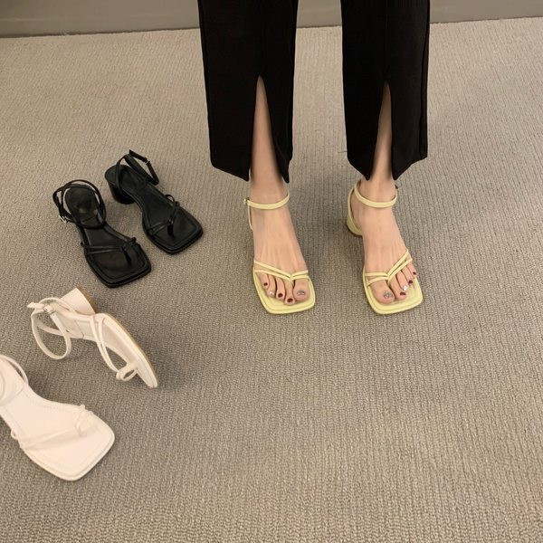 Naiste sandaalid paksu kontsaga 4 cm