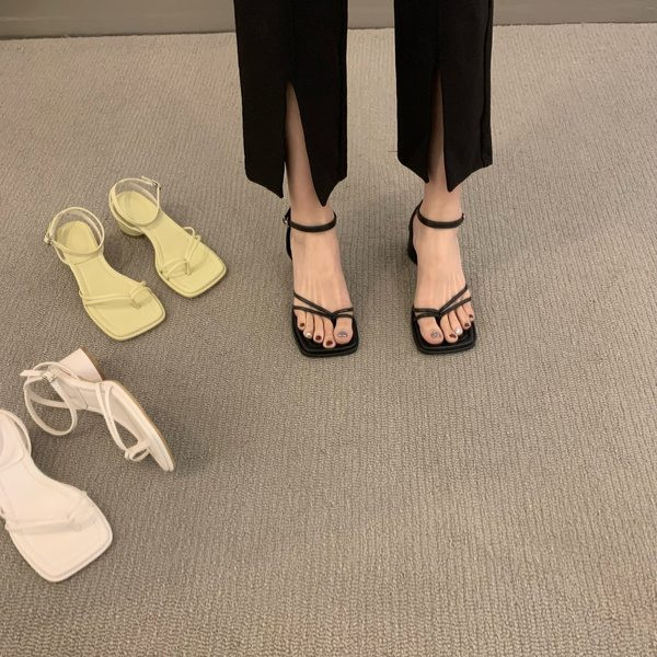 Naiste sandaalid paksu kontsaga 4 cm