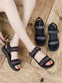 Naiste spordisandaalid takjapaelaga