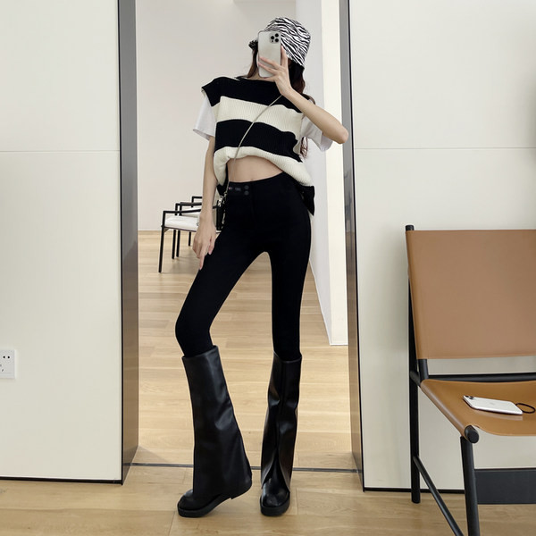 Naiste säärised - mitu mudelit