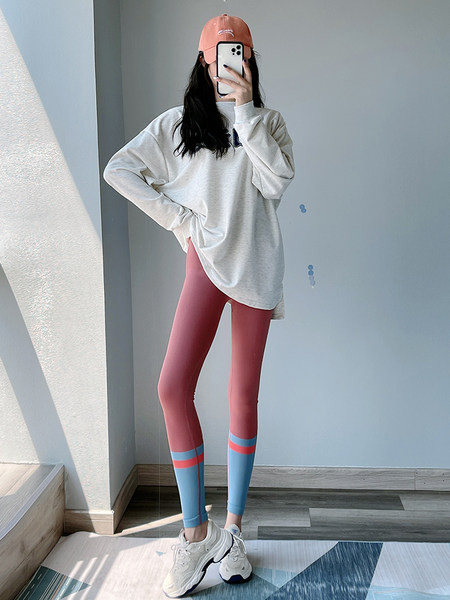 Naiste spordikiil fitnessiks - mitu mudelit