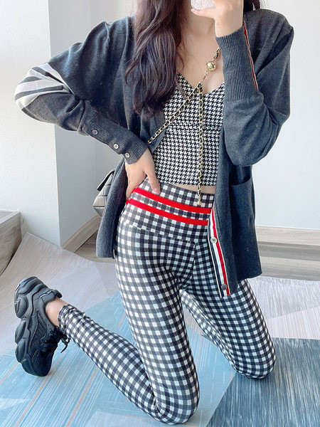 Naiste kõrge vöökohaga spordiretuusid – mitut värvi