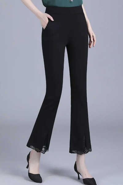 Naiste lõhikute ja pitsiga retuusid