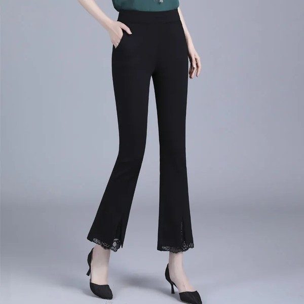 Naiste lõhikute ja pitsiga retuusid