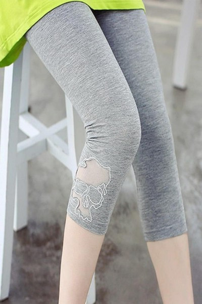 7/8 pikkuse ja tikandiga igapäevane kiil naistele