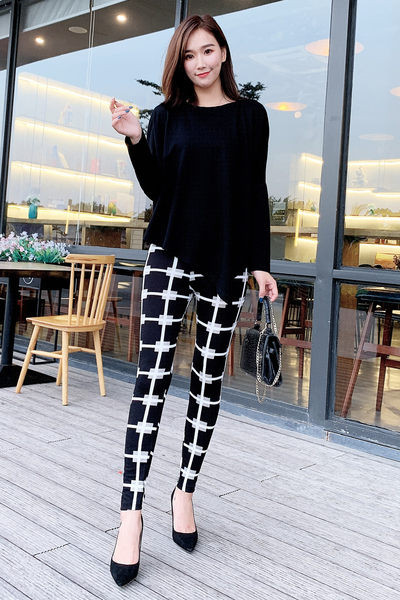 Moodne naiste elastne mustriga kiil