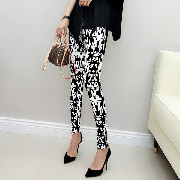 Naiste värviline kiil - mitu mudelit